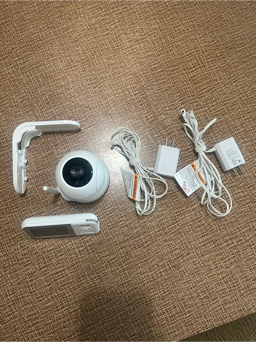 VTech Baby Monitor 360 view, temp, cry sensor, 2 way talk, white noise, works!
